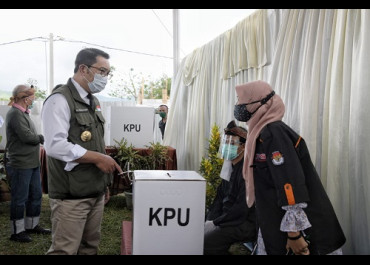 Gubernur Puji Penyelenggaraan Pilkada di TPS