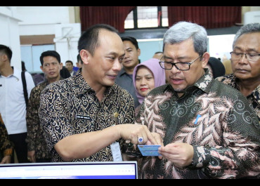 Data Kependudukan Tuntaskan Kasus Gizi Buruk di Jawa Barat